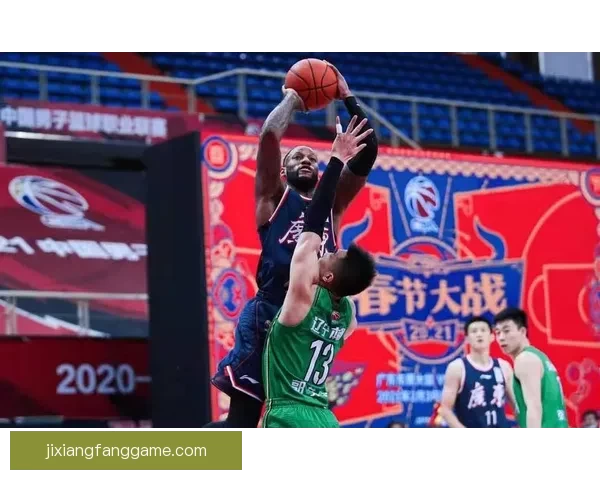 弗拉格谈穆迪末节最后一攻：传球是最佳选择腿部支撑出现问题